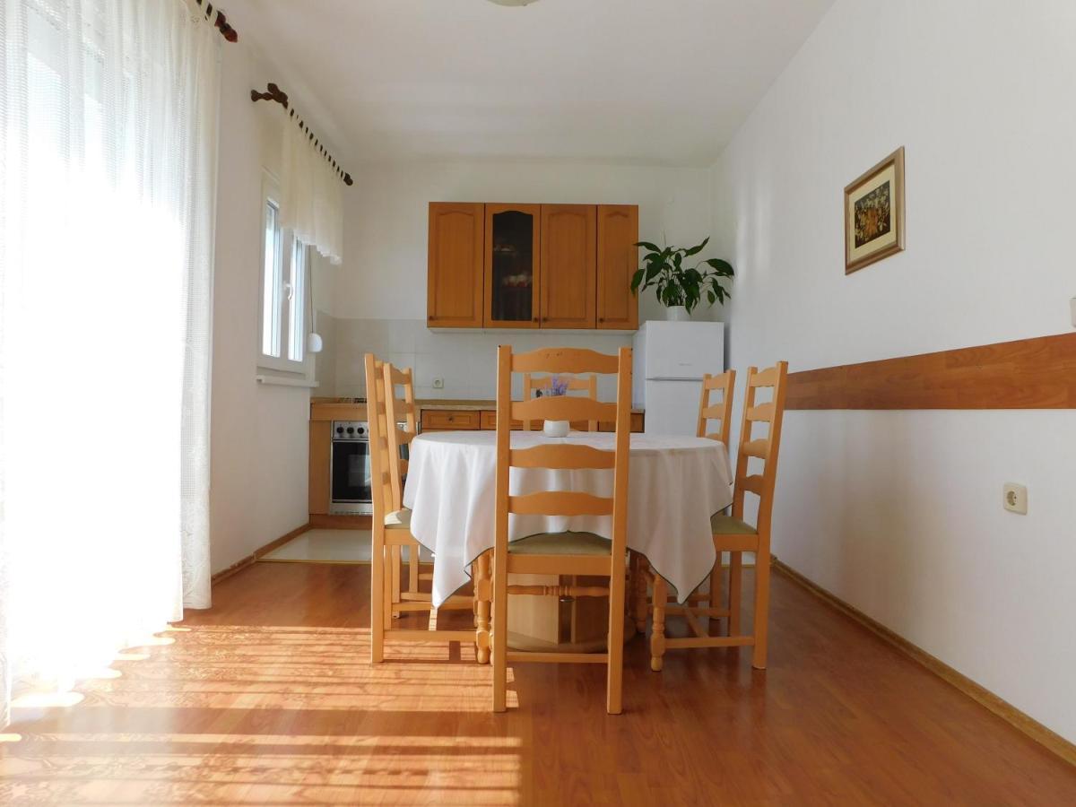 Apartmani Salus Pag Town Eksteriør billede