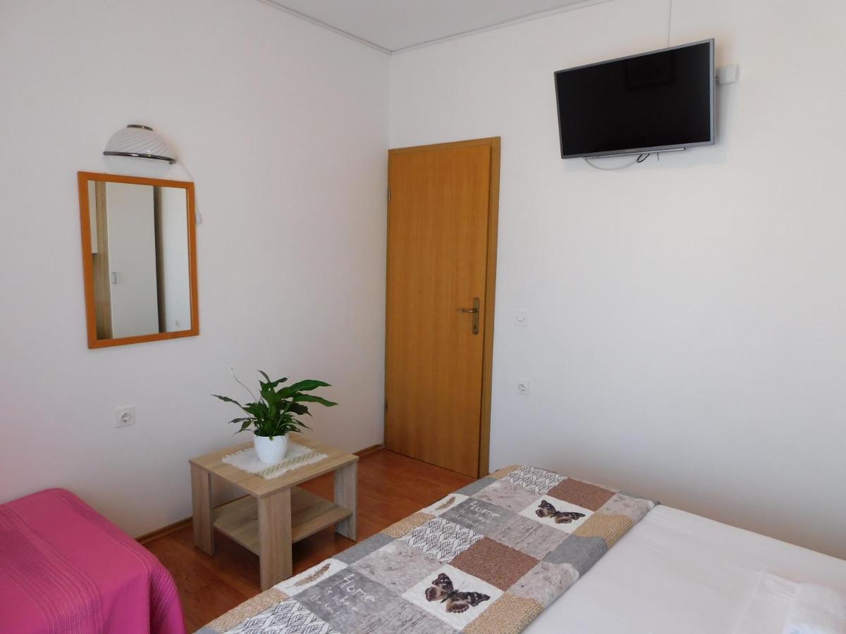 Apartmani Salus Pag Town Eksteriør billede