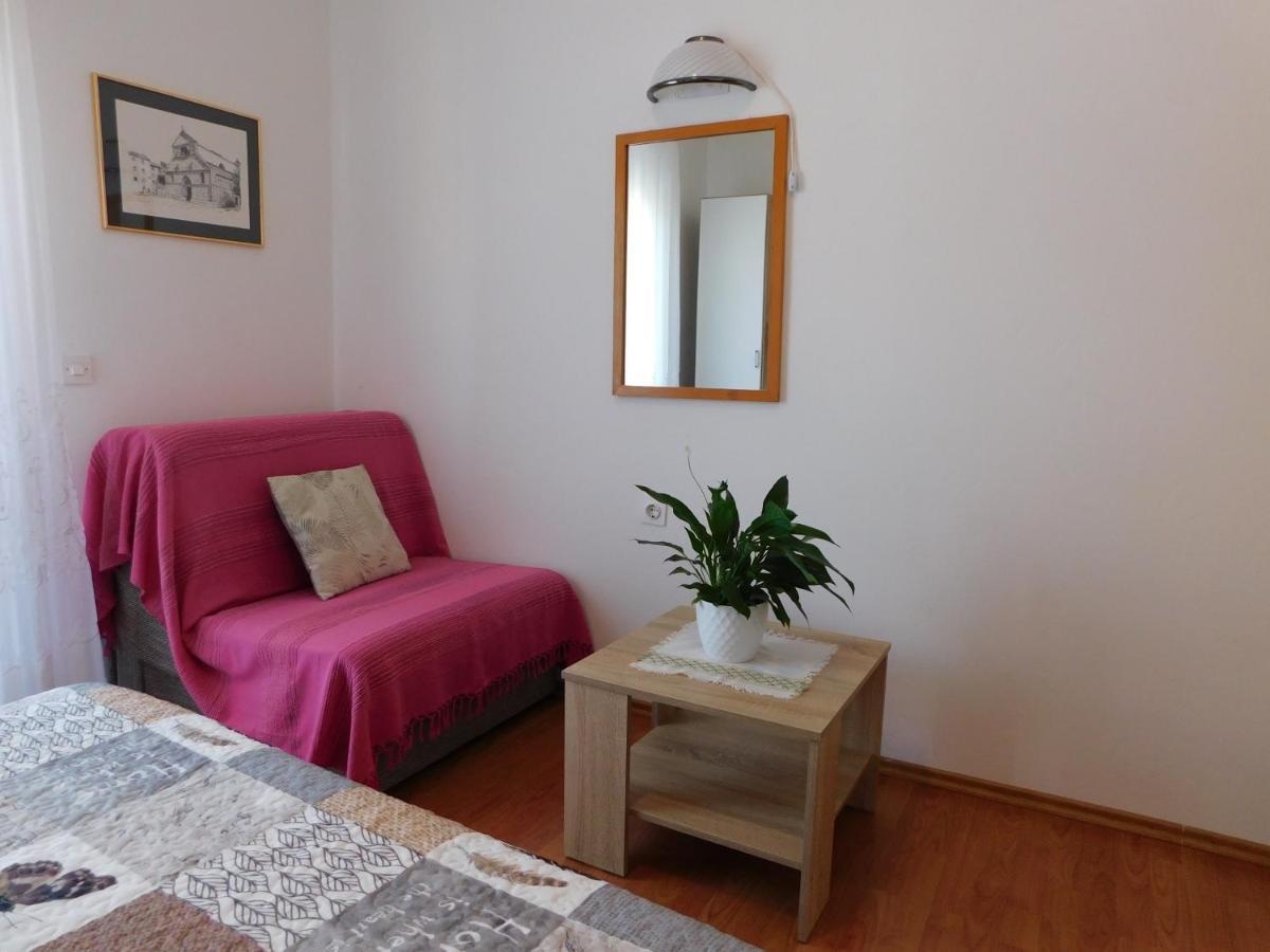 Apartmani Salus Pag Town Eksteriør billede