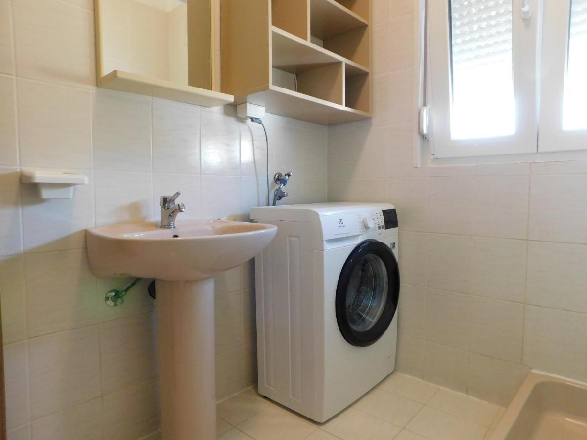 Apartmani Salus Pag Town Eksteriør billede